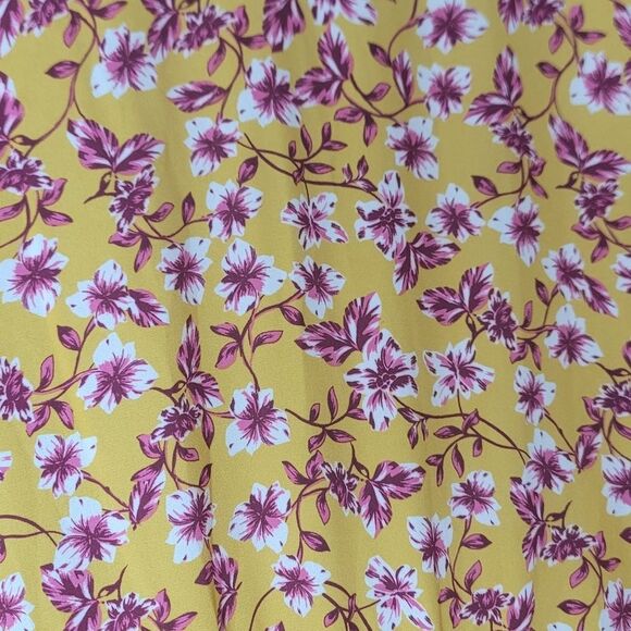 EXPRESS x Rocky Barnes Floral Romper - Picture 10 of 13